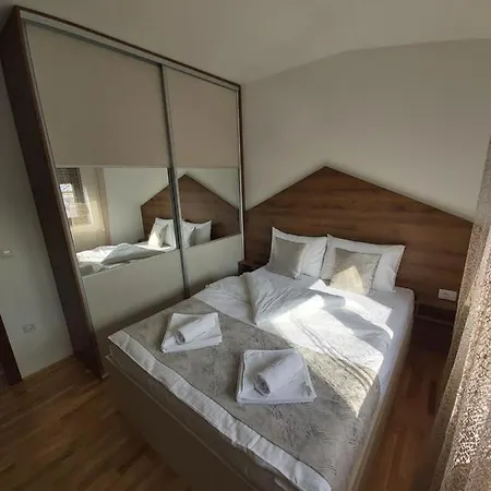 Nideho Estate Apartment
