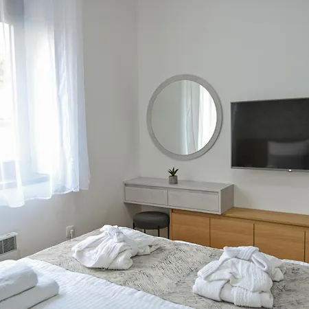 Nideho Estate Apartment *