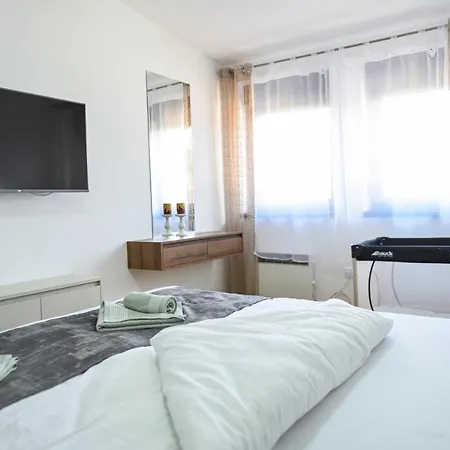 Apartment Nideho Estate