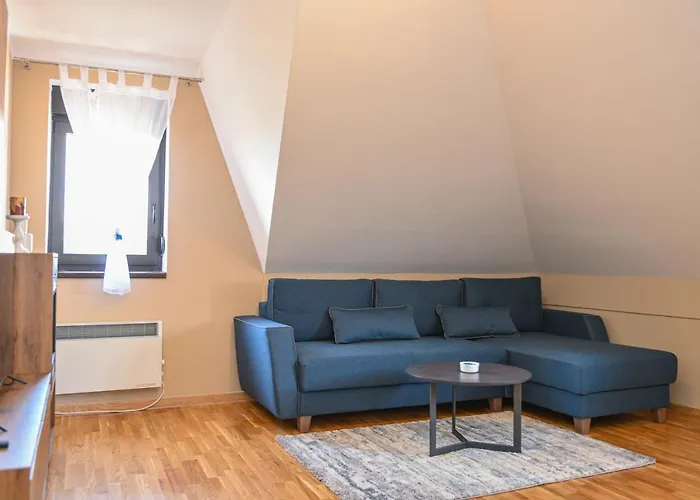 Nideho Estate Appartement *